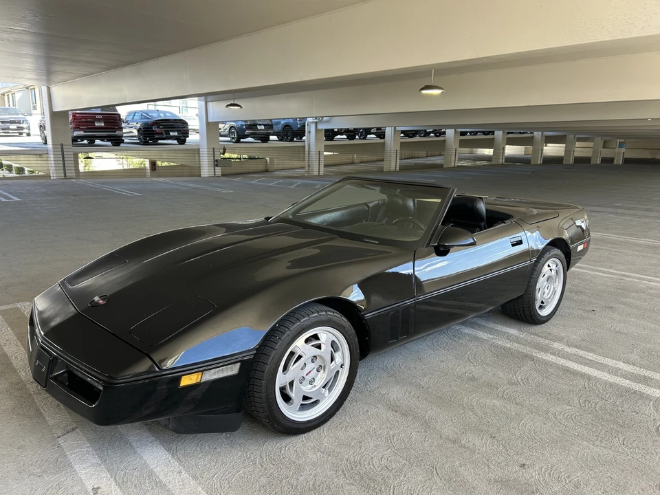 1990 Chevrolet Corvette C4 - Image 26 of 31