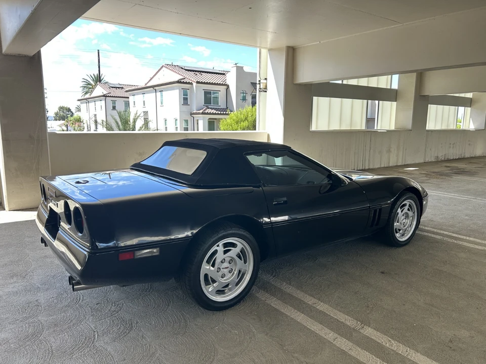 1990 Chevrolet Corvette C4 - Image 10 of 31