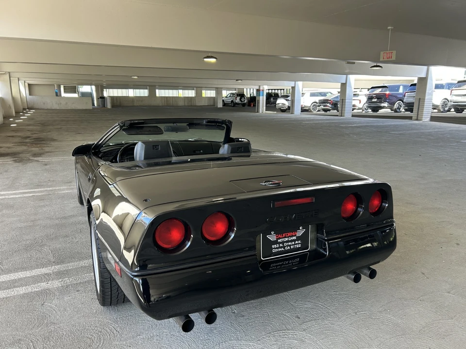 1990 Chevrolet Corvette C4 - Image 29 of 31