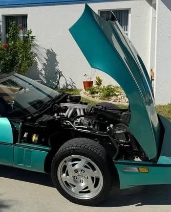 1990 Chevrolet Corvette C4 - Image 6 of 20