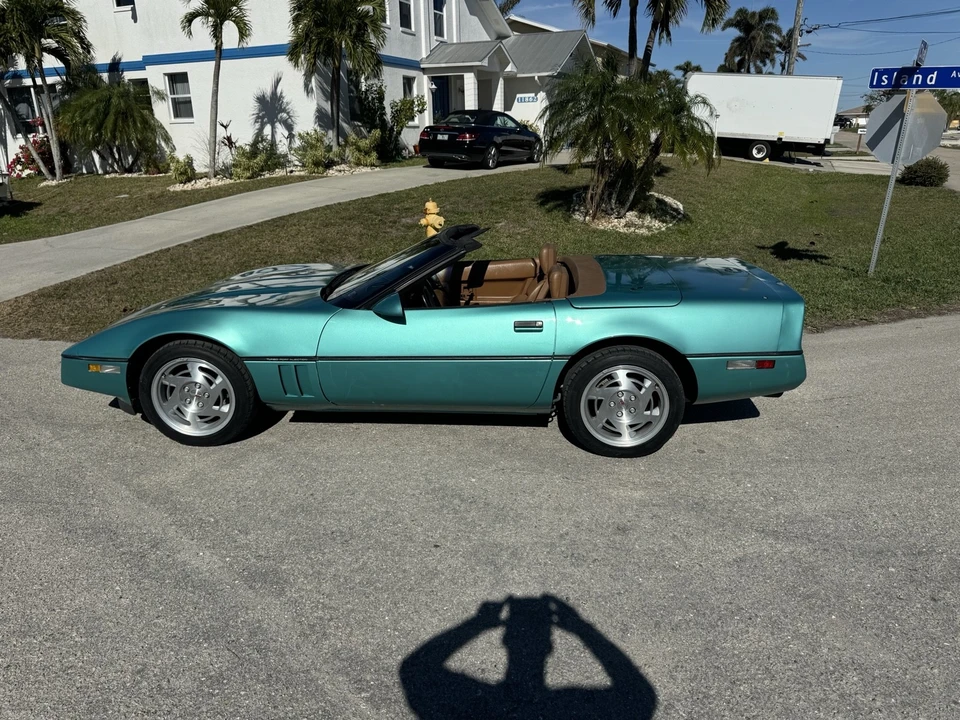 1990 Chevrolet Corvette C4 - Image 13 of 20
