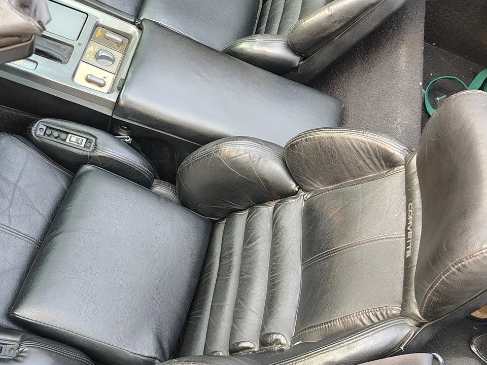 1990 Chevrolet Corvette C4 - Image 12 of 20