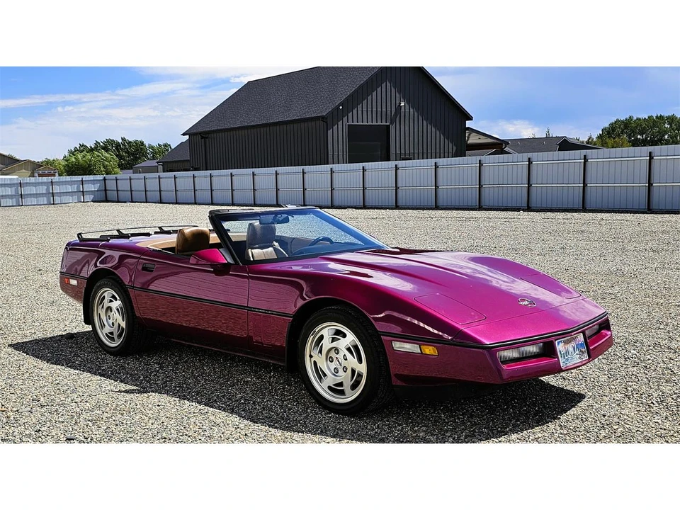 1990 Chevrolet Corvette C4 - Image 15 of 31