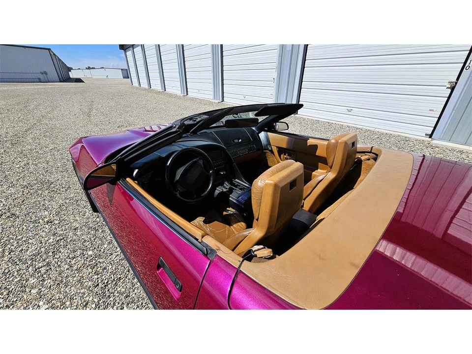 1990 Chevrolet Corvette C4 - Image 17 of 31