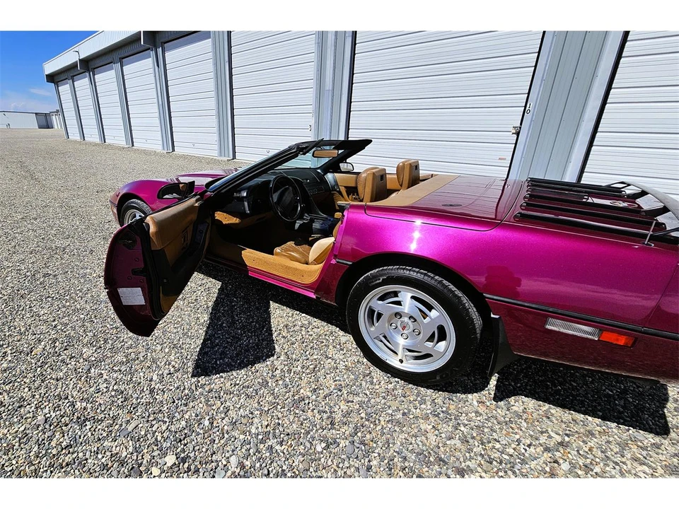1990 Chevrolet Corvette C4 - Image 20 of 31