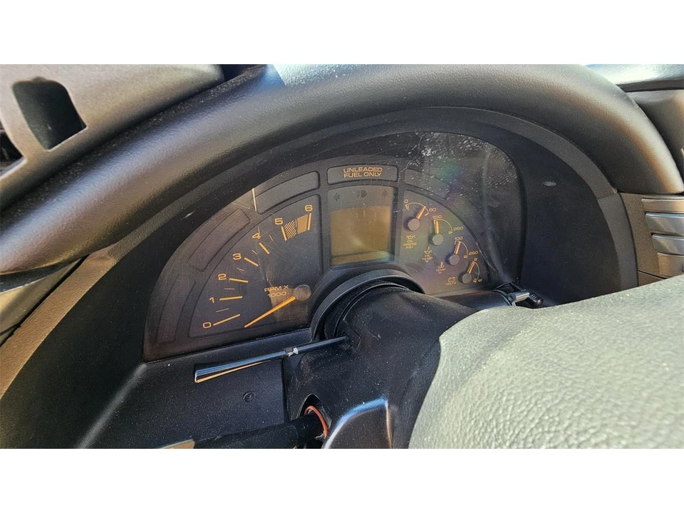1990 Chevrolet Corvette C4 - Image 29 of 31