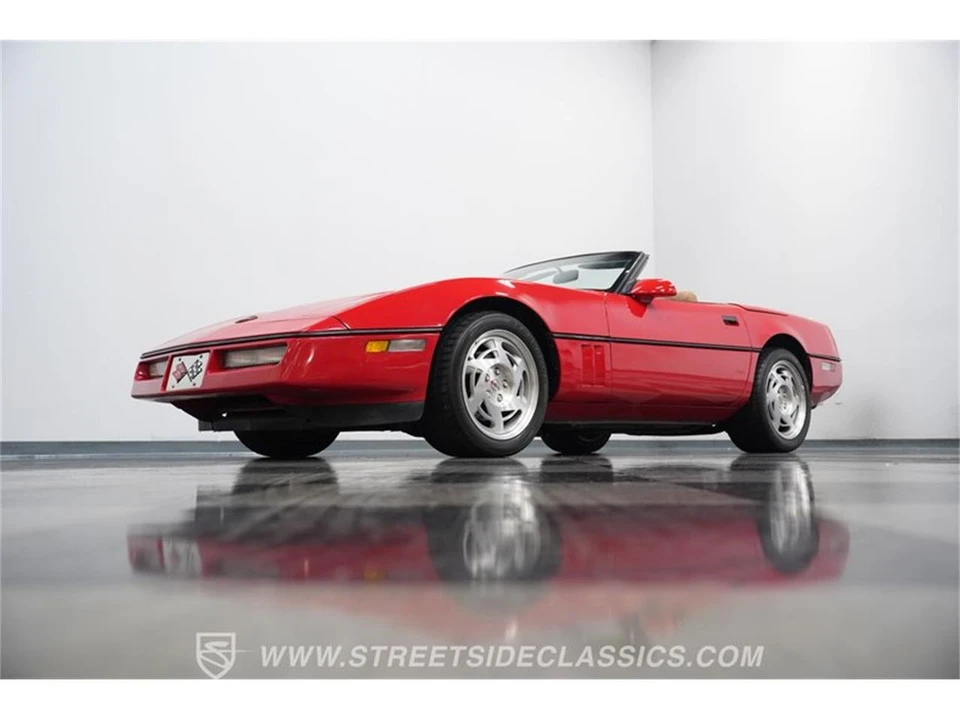 1990 Chevrolet Corvette C4 - Image 20 of 31