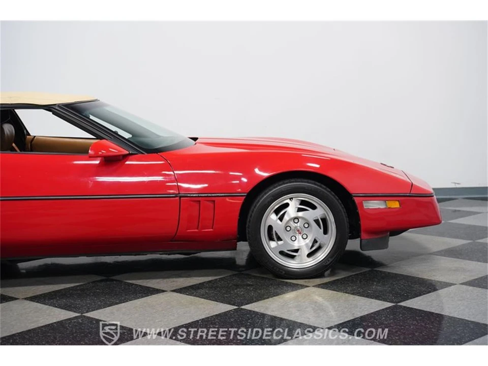 1990 Chevrolet Corvette C4 - Image 29 of 31