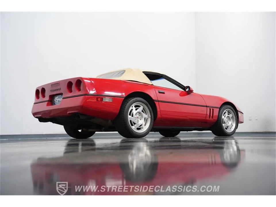 1990 Chevrolet Corvette C4 - Image 26 of 31