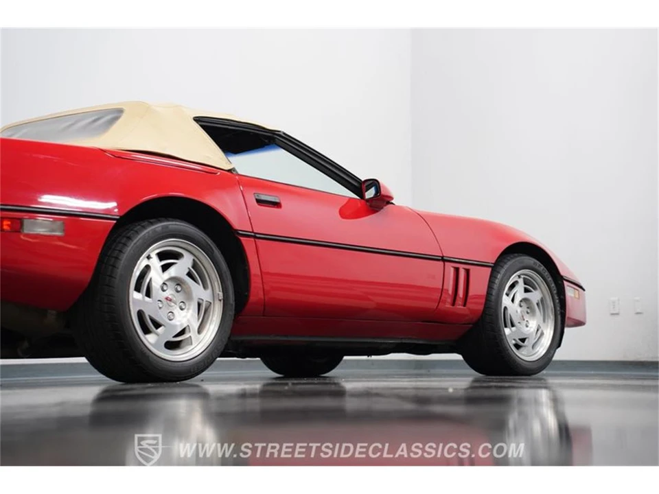 1990 Chevrolet Corvette C4 - Image 27 of 31