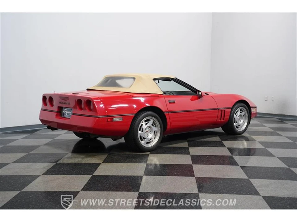 1990 Chevrolet Corvette C4 - Image 12 of 31