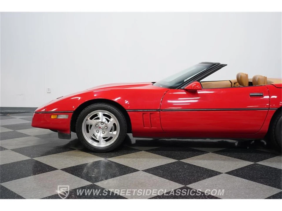 1990 Chevrolet Corvette C4 - Image 22 of 31
