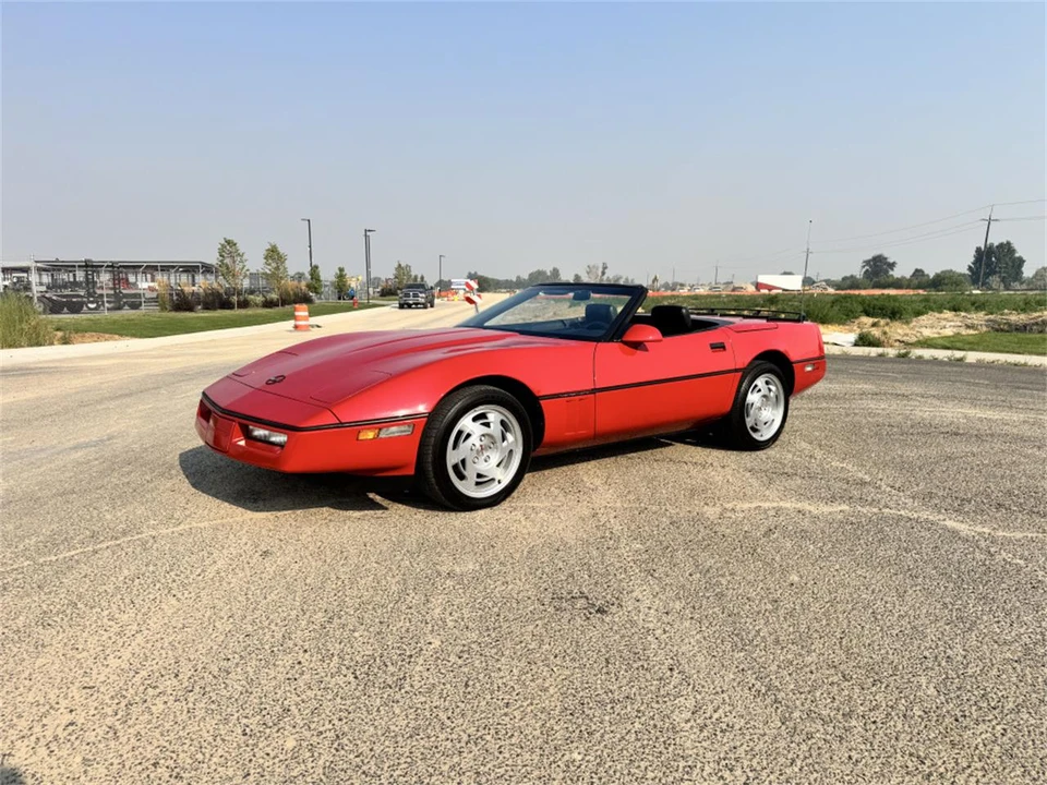 1990 Chevrolet Corvette C4 - Image 11 of 18