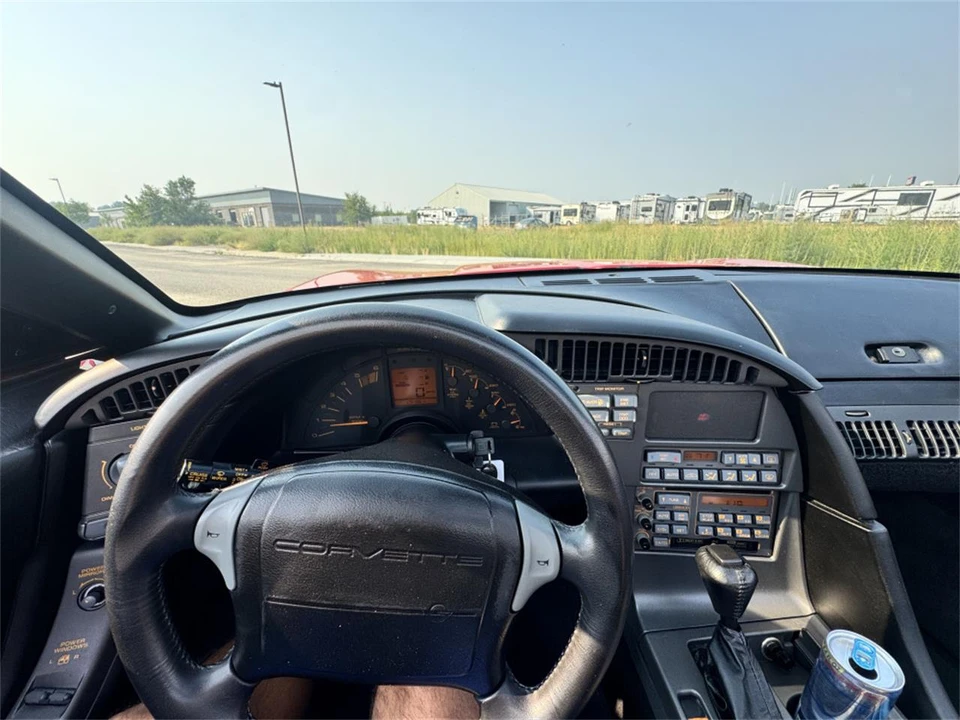 1990 Chevrolet Corvette C4 - Image 18 of 18