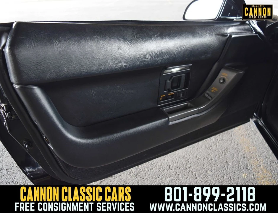 1990 Chevrolet Corvette C4 - Image 26 of 31