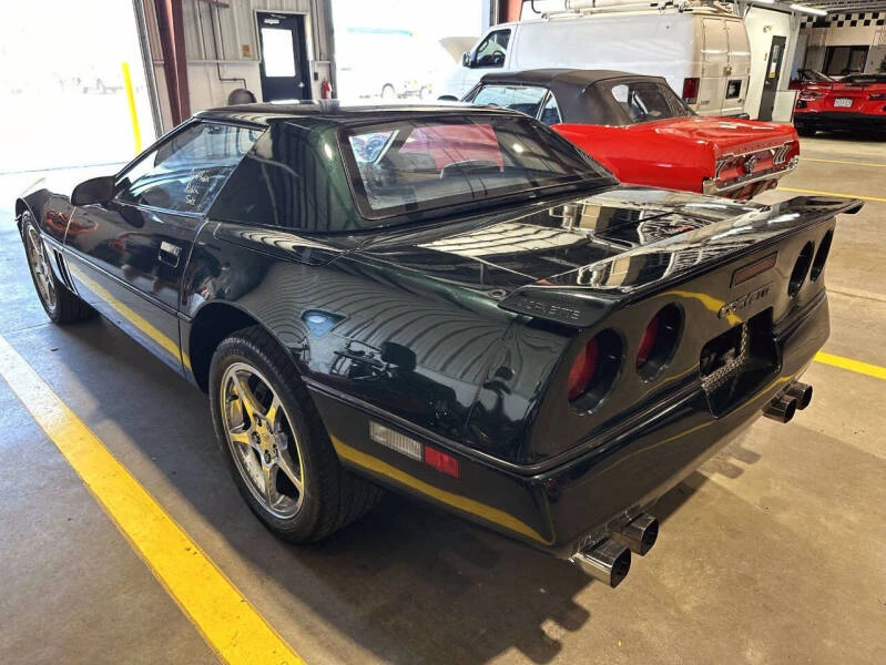 1990 Chevrolet Corvette C4 - Image 4 of 28
