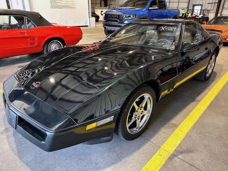 1990 Chevrolet Corvette C4 - Image 3 of 28