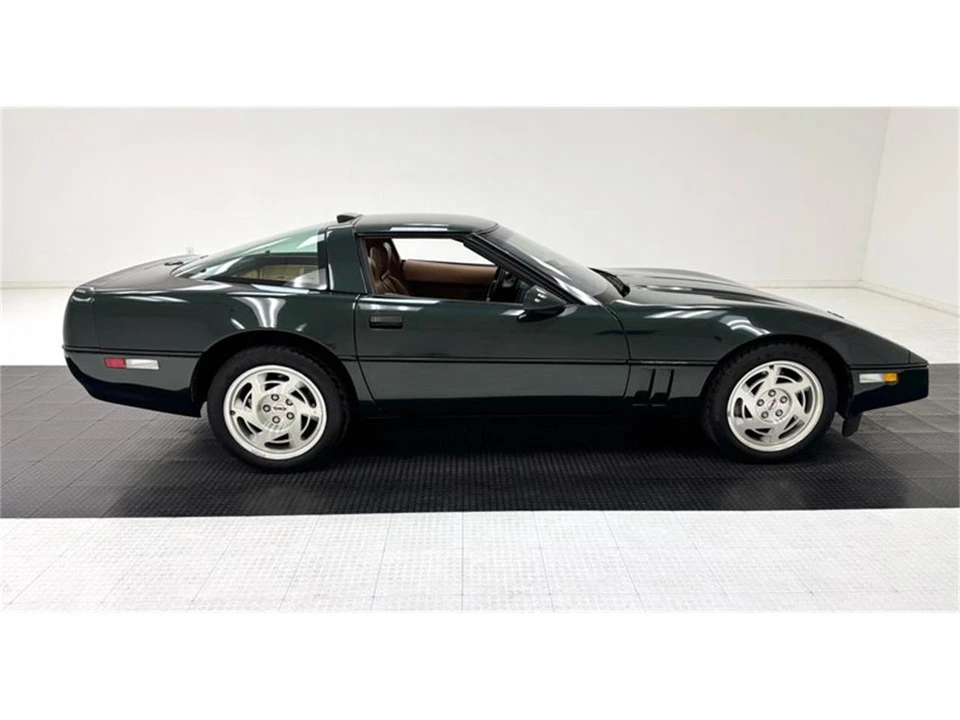1990 Chevrolet Corvette C4 - Image 6 of 31