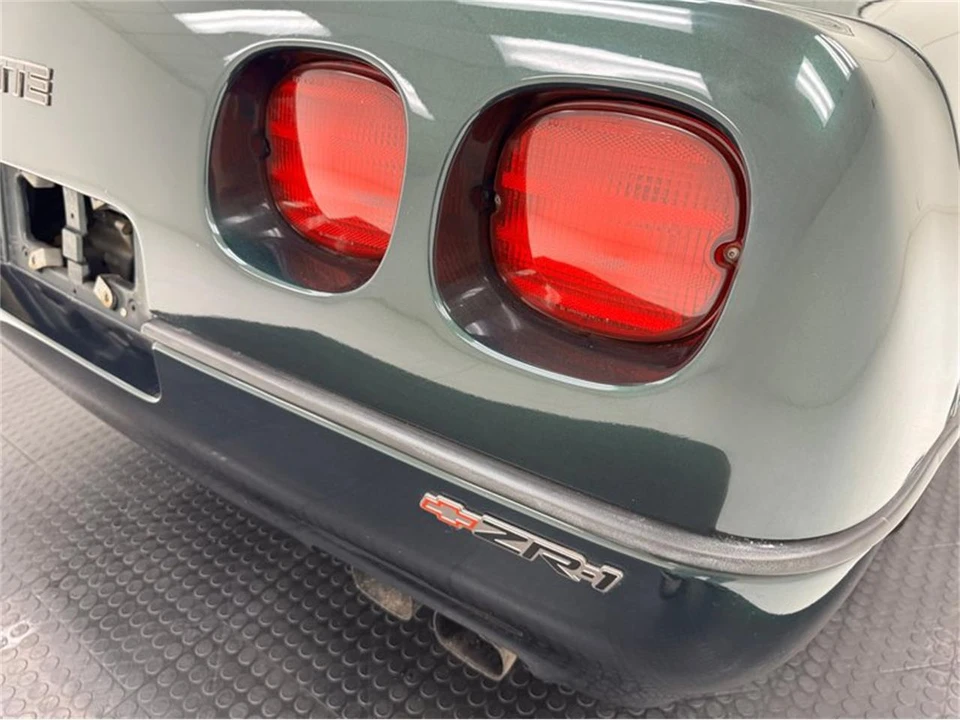 1990 Chevrolet Corvette C4 - Image 20 of 31