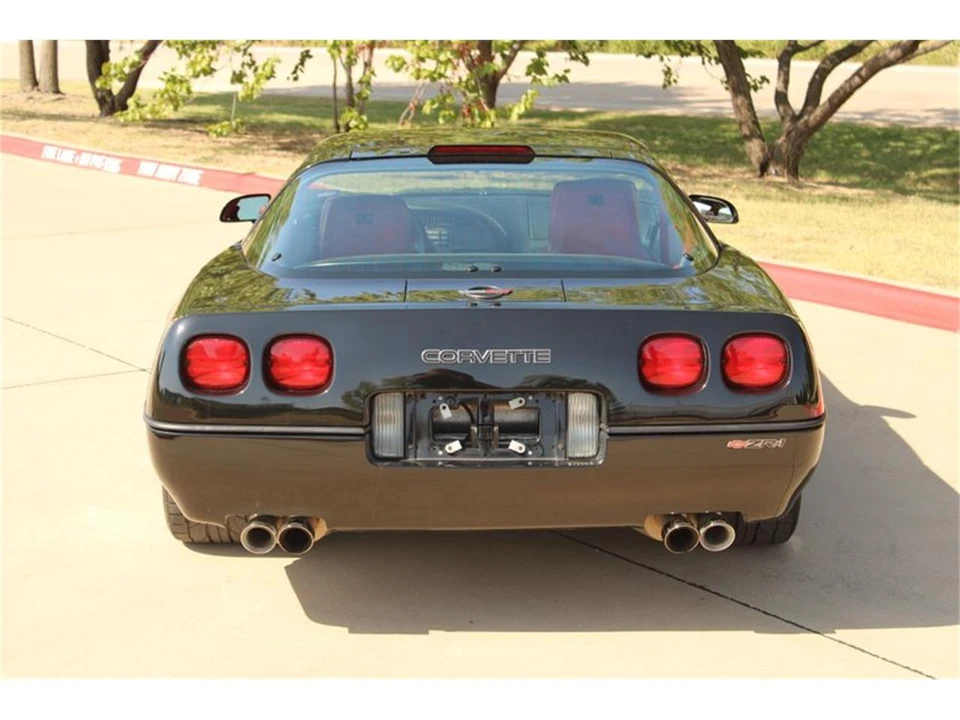 1990 Chevrolet Corvette C4 - Image 11 of 31