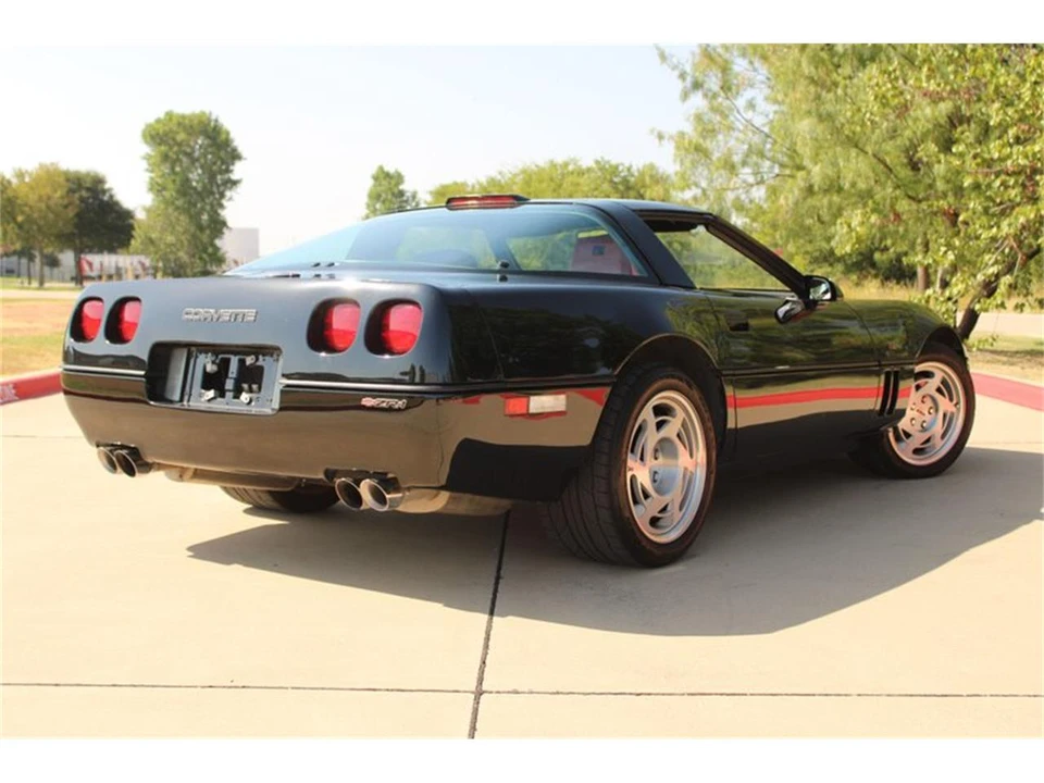 1990 Chevrolet Corvette C4 - Image 15 of 31