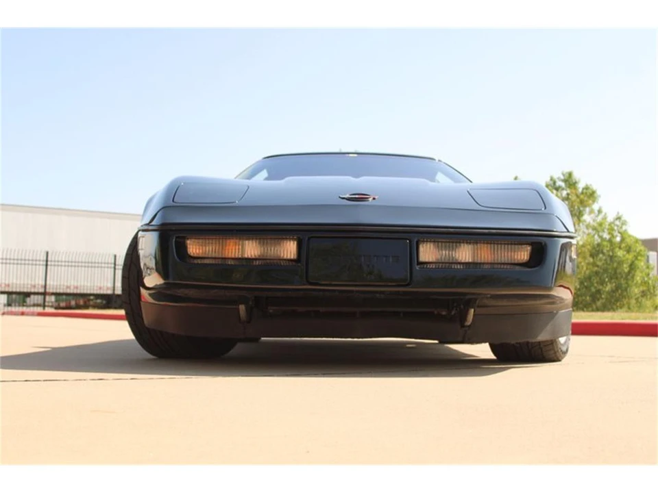 1990 Chevrolet Corvette C4 - Image 25 of 31