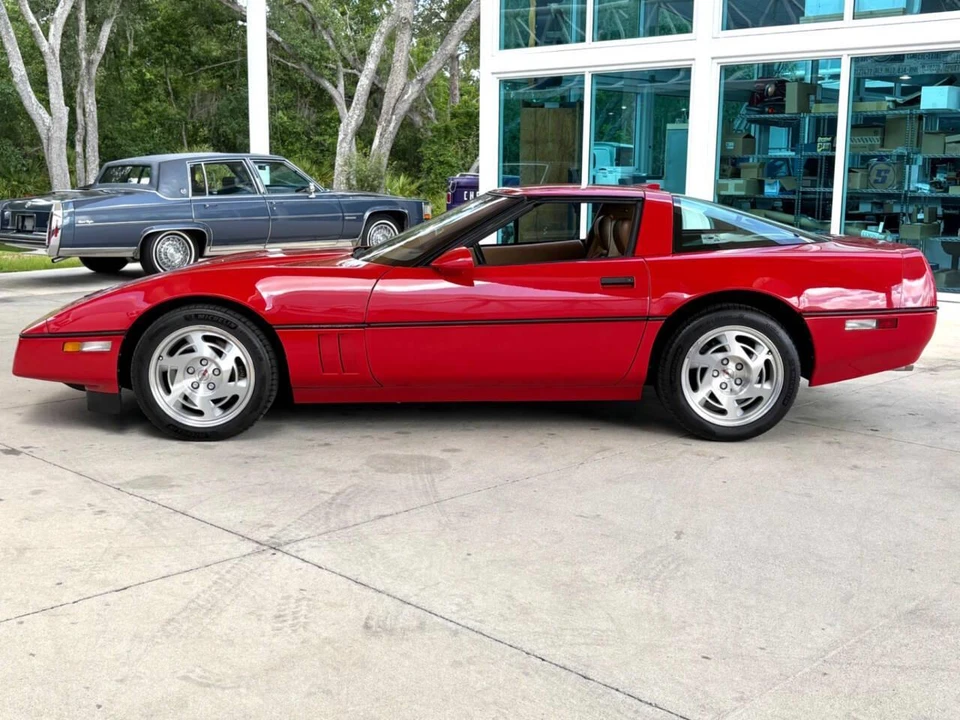 1990 Chevrolet Corvette C4 - Image 11 of 31