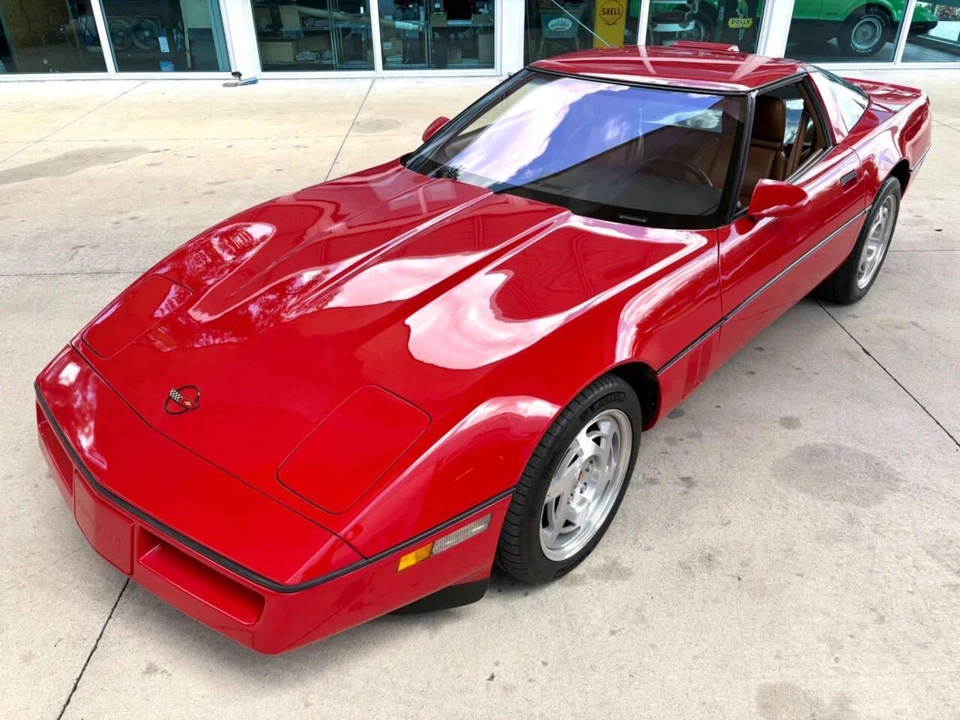 1990 Chevrolet Corvette C4 - Image 21 of 31