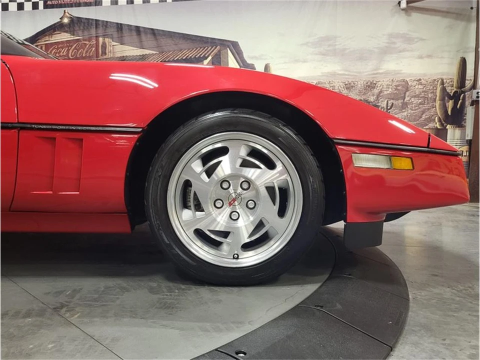 1990 Chevrolet Corvette C4 - Image 7 of 29