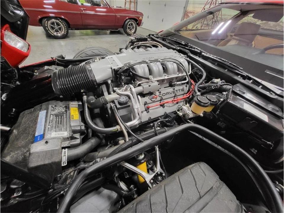 1990 Chevrolet Corvette C4 - Image 19 of 29