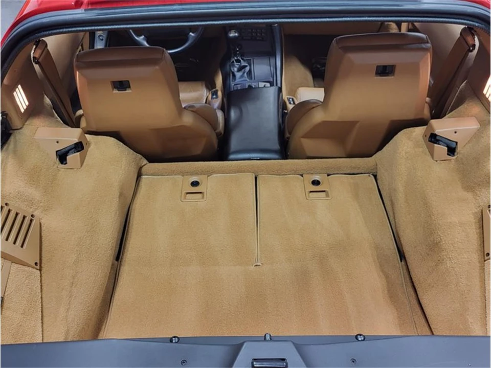 1990 Chevrolet Corvette C4 - Image 25 of 29