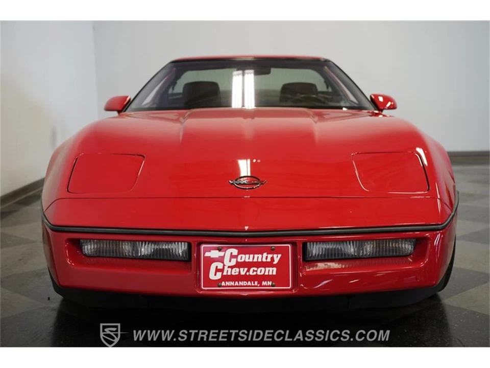 1990 Chevrolet Corvette C4 - Image 18 of 31