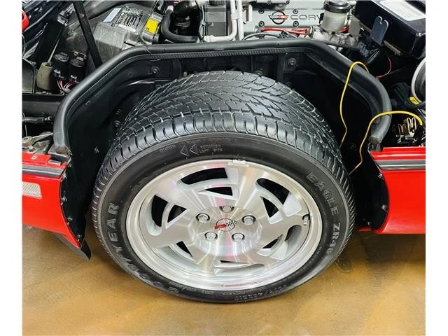 1990 Chevrolet Corvette C4 - Image 11 of 21