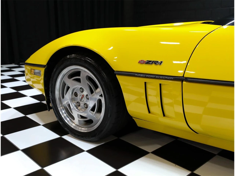 1990 Chevrolet Corvette C4 - Image 30 of 31