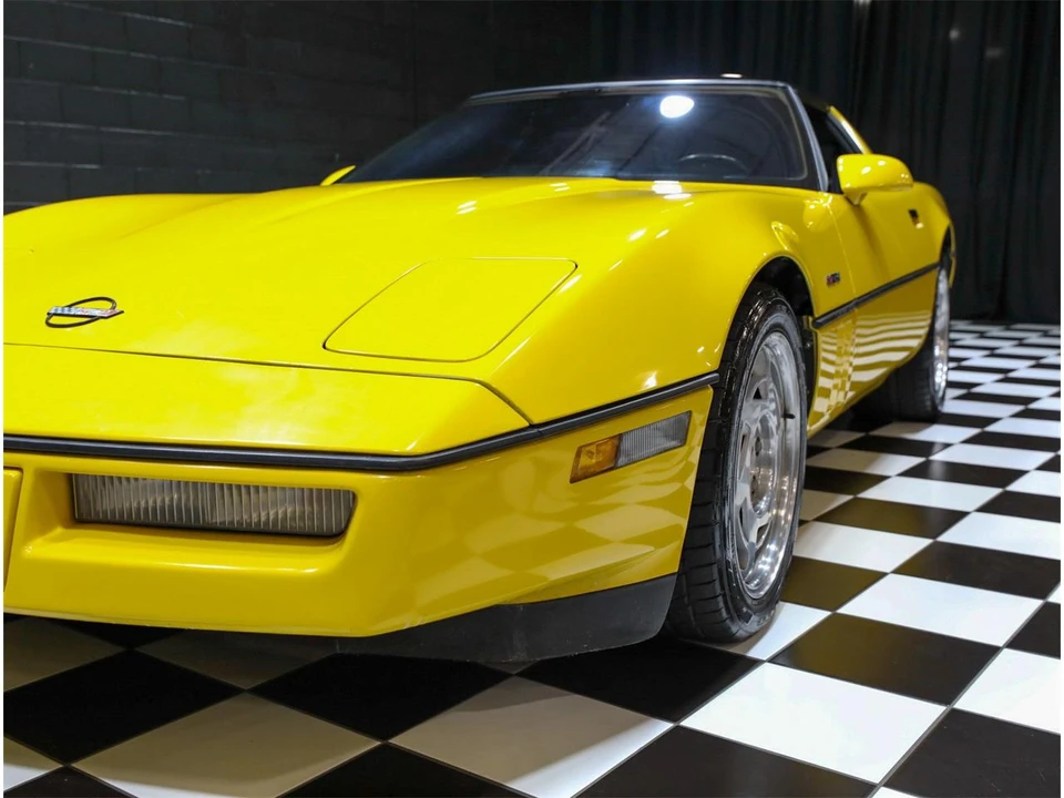 1990 Chevrolet Corvette C4 - Image 8 of 31