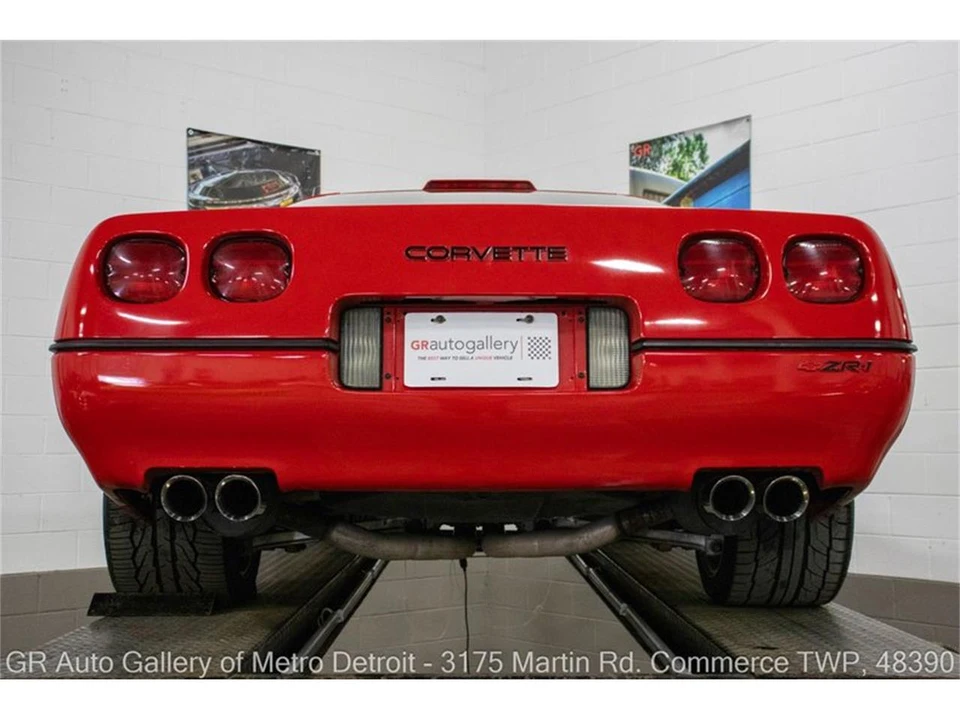 1990 Chevrolet Corvette C4 - Image 20 of 31
