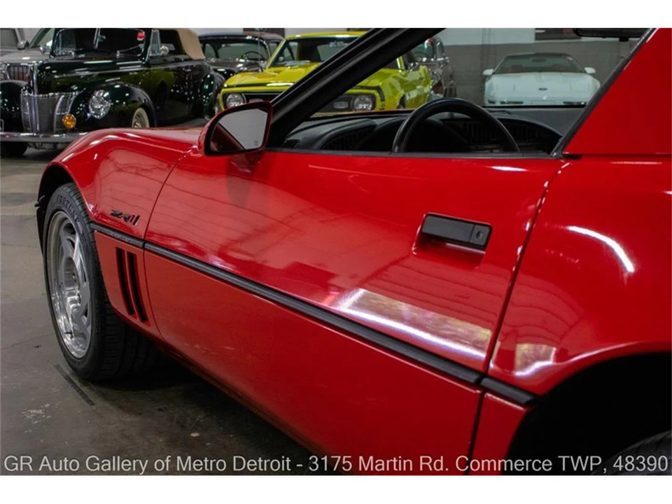 1990 Chevrolet Corvette C4 - Image 22 of 31