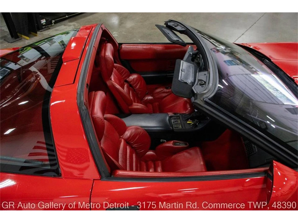 1990 Chevrolet Corvette C4 - Image 15 of 31