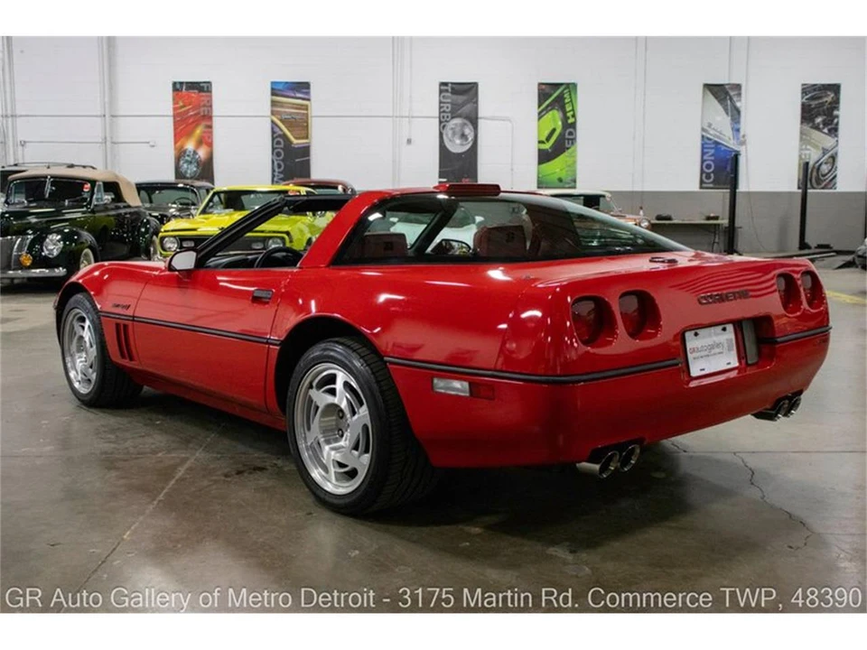 1990 Chevrolet Corvette C4 - Image 5 of 31