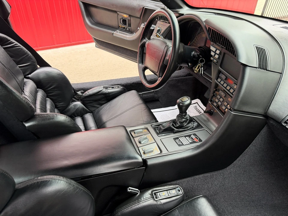 1990 Chevrolet Corvette C4 - Image 14 of 21