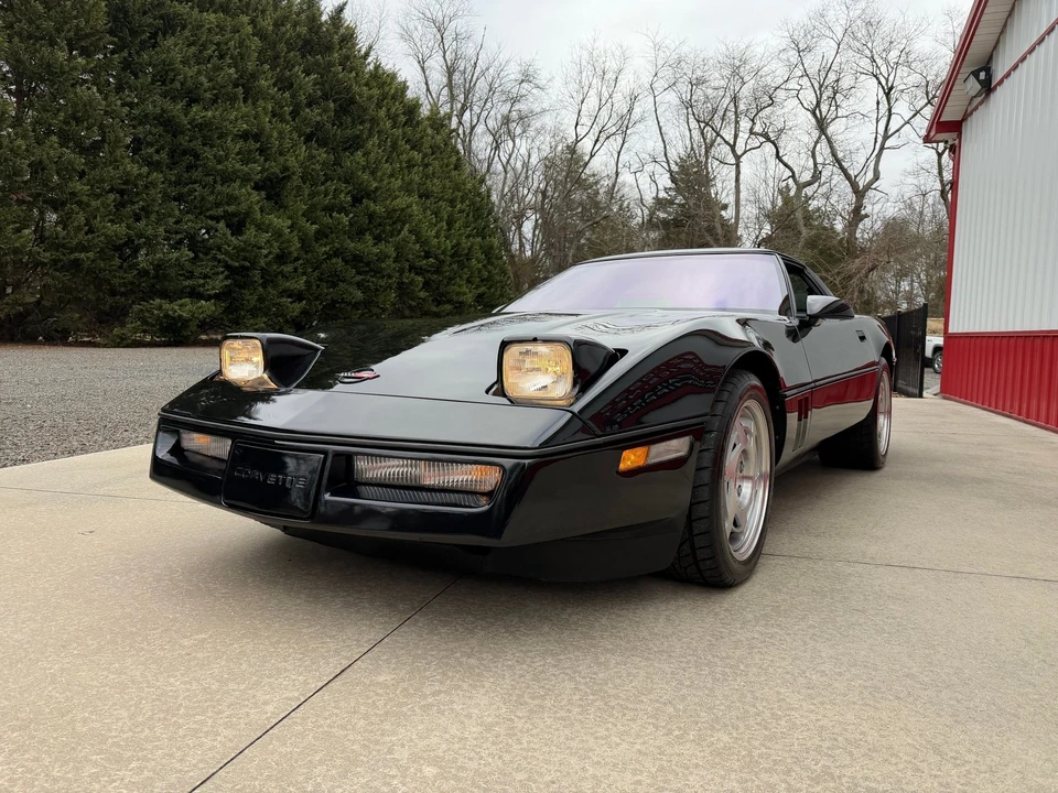 1990 Chevrolet Corvette C4 - Image 11 of 21