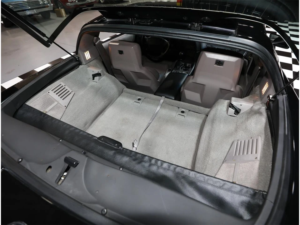 1990 Chevrolet Corvette C4 - Image 4 of 31