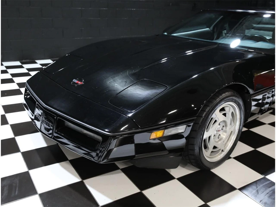1990 Chevrolet Corvette C4 - Image 6 of 31