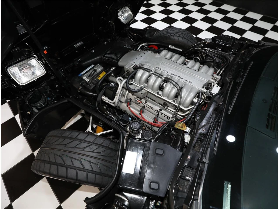 1990 Chevrolet Corvette C4 - Image 2 of 31