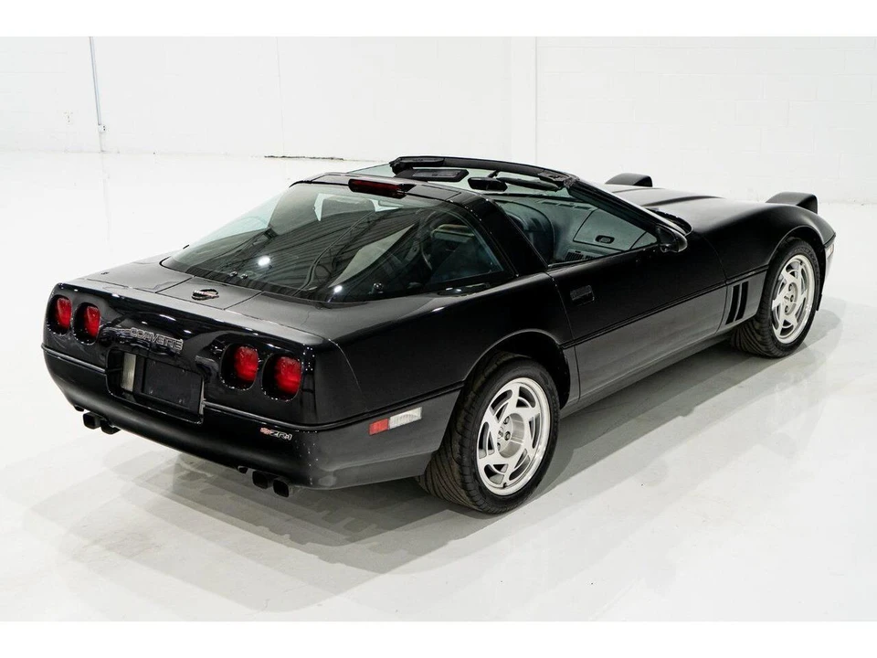 1990 Chevrolet Corvette C4 - Image 3 of 31