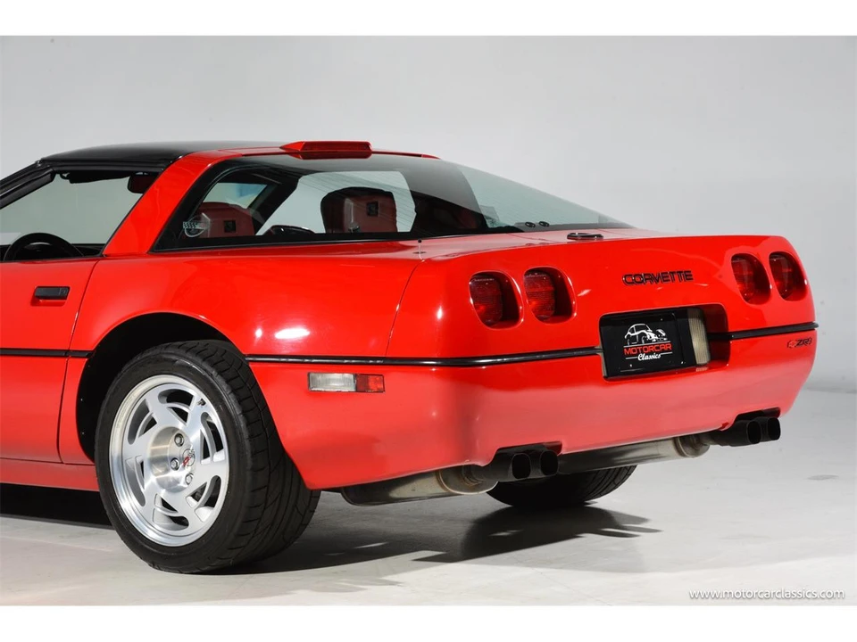 1990 Chevrolet Corvette C4 - Image 15 of 31