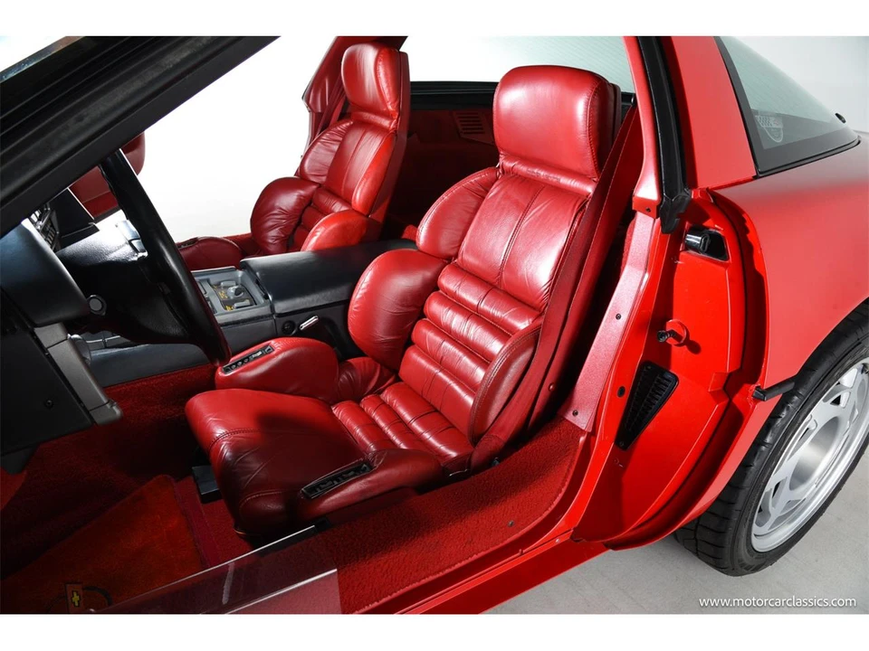 1990 Chevrolet Corvette C4 - Image 24 of 31