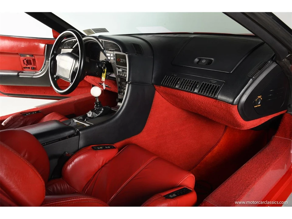 1990 Chevrolet Corvette C4 - Image 26 of 31