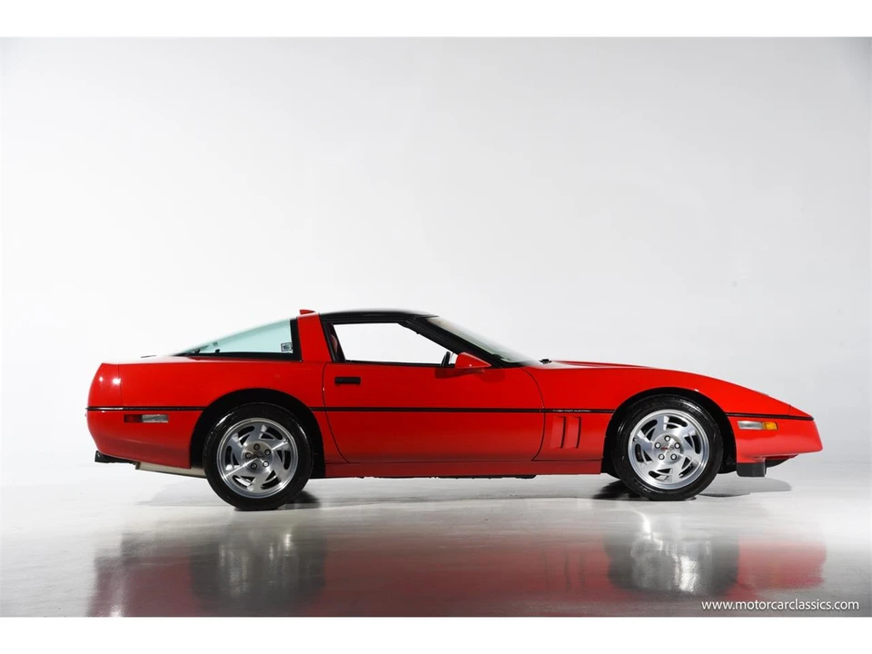 1990 Chevrolet Corvette C4 - Image 10 of 31