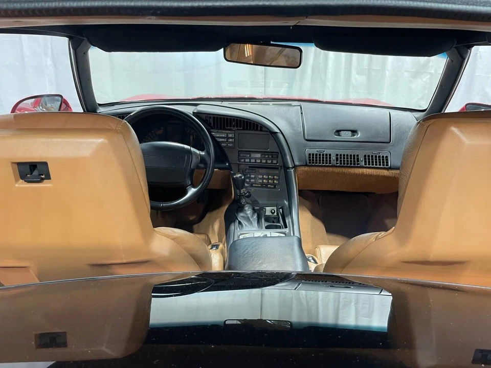 1990 Chevrolet Corvette C4 - Image 27 of 31